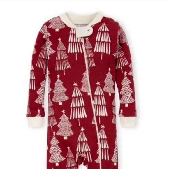 NWOT Christmas Burt's Bees Allover Xmas Tree Print Long-sleeve Pajamas - Picture 3 of 6